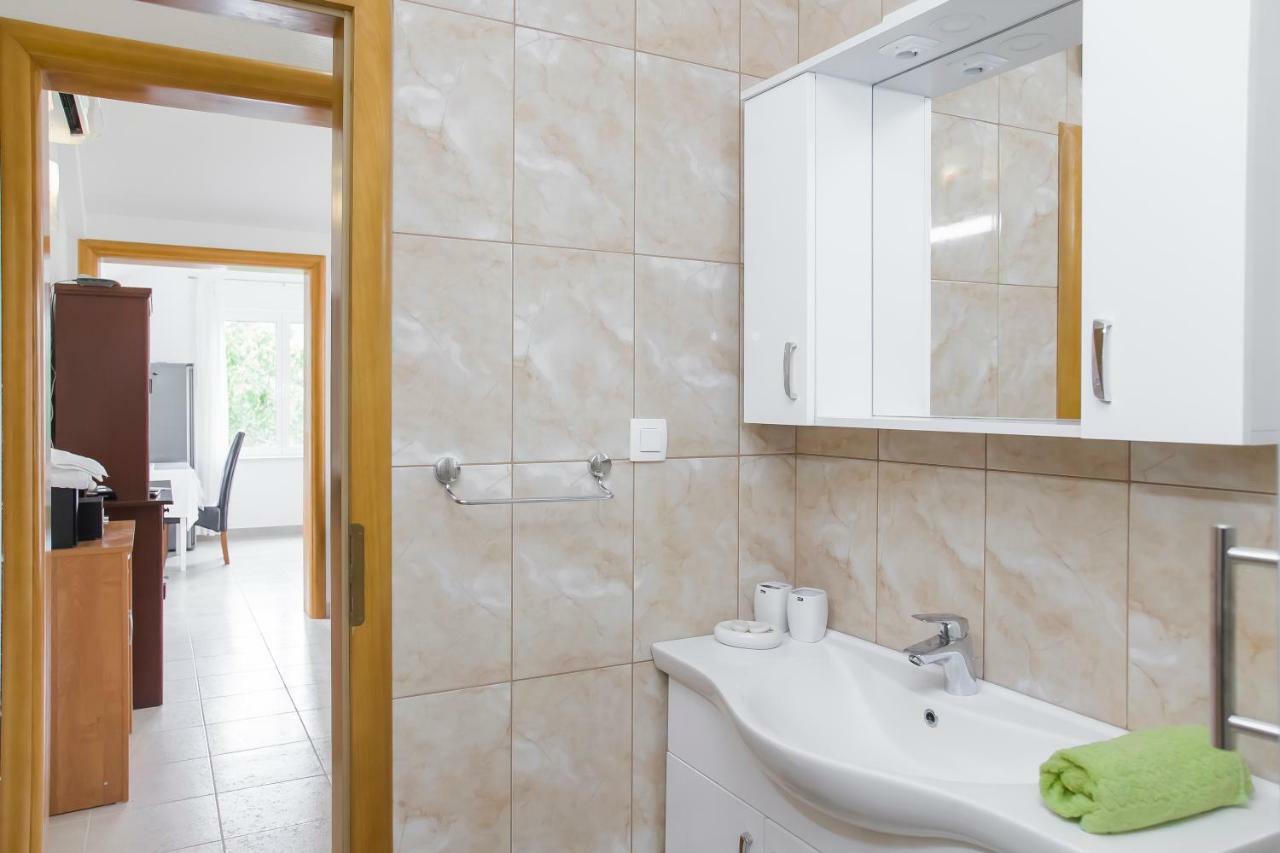 Vila Lukrecija Drače Zimmer foto