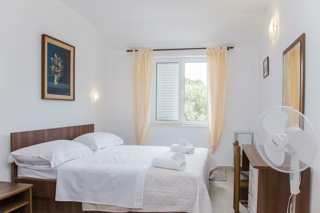 Vila Lukrecija Drače Zimmer foto