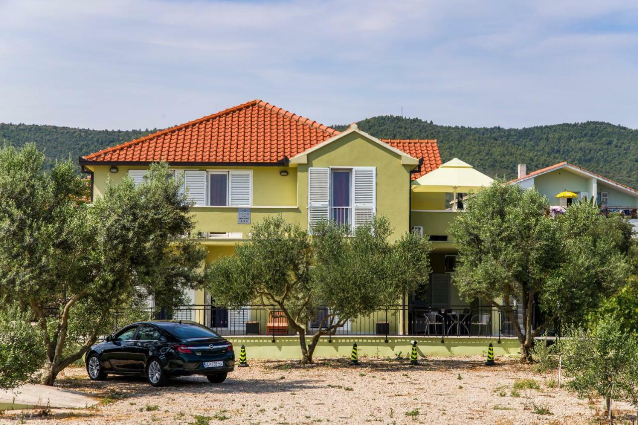 Vila Lukrecija Drače Exterior foto